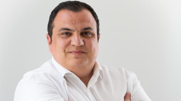 Image of José Ángel Delgado, CEO of Disrupting Consulting